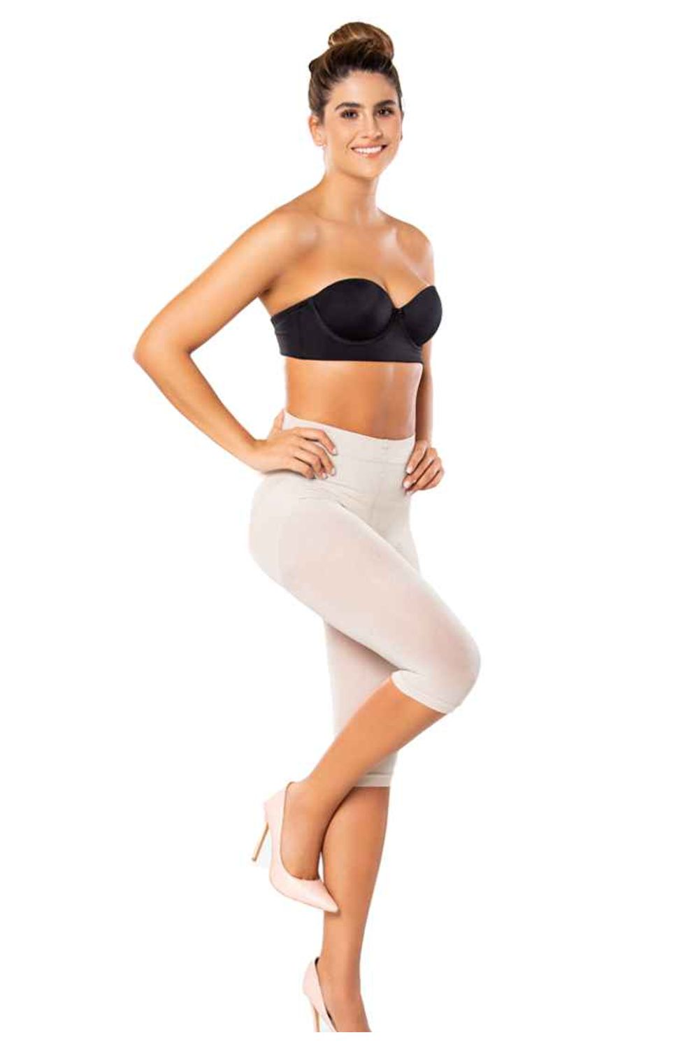 PANTY CAPRI MUJER MOLDEADOR LEVANTA COLA