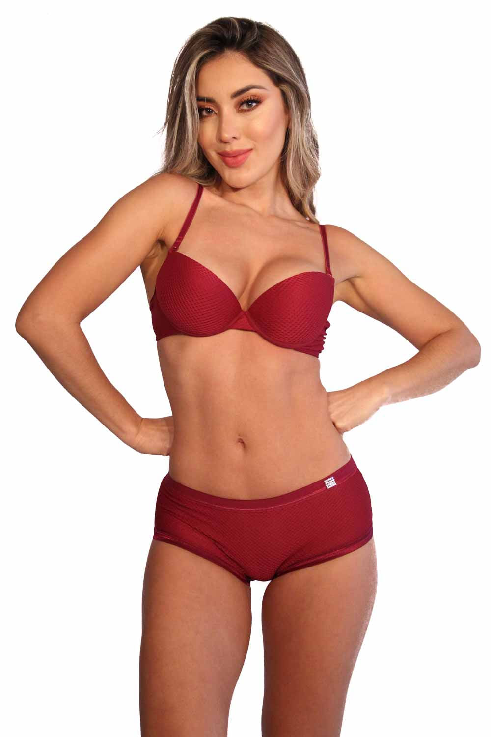 CONJUNTO MUJER DOS PIEZAS  CACHETERO APLIQUE BRILLANTE