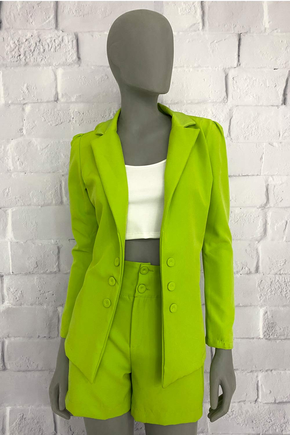 CONJUNTO BLAZER Y SHORT ELEGANTE (NO INCLUYE TOP)