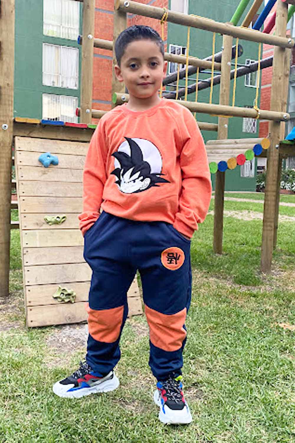 CONJUNTO DEPORTIVO NIÑO GOKU