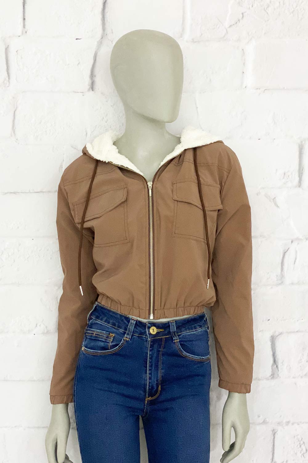 CHAQUETA MUJER CORTA CON OVEJERO INTERNO