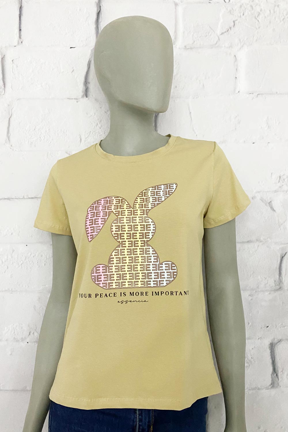CAMISETA MUJER ESTAMPADO DELANTERO CON RELIEVE