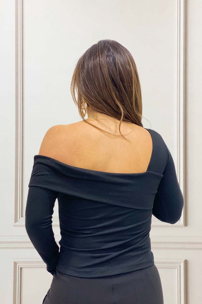 BLUSA-MUJER-ROSSY-SPORT-REF-4013NEGRO