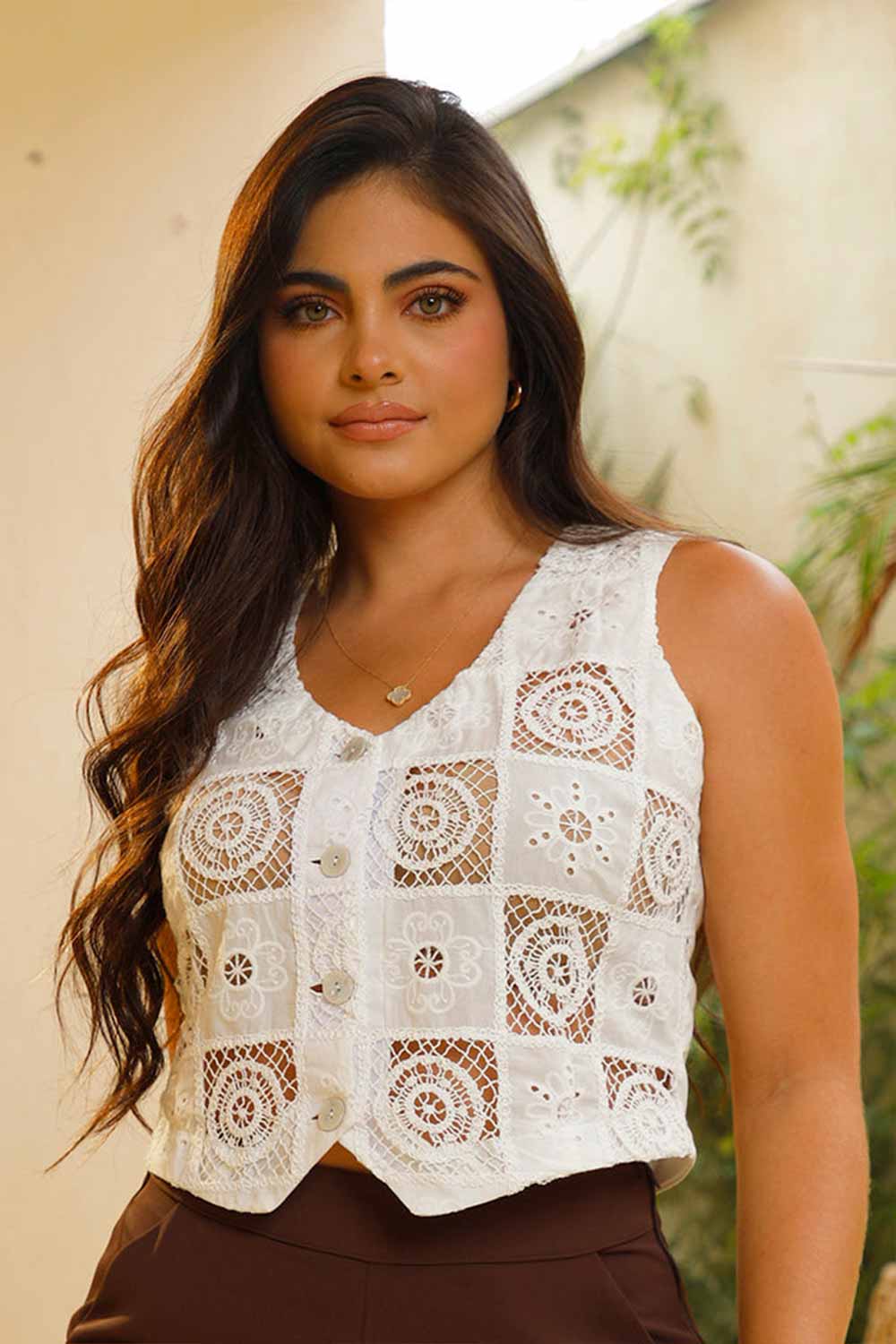 CHALECO MUJER EN OJALILLO