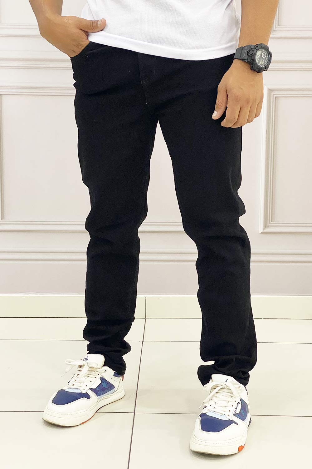 JEAN HOMBRE CLÁSICO OSCURO