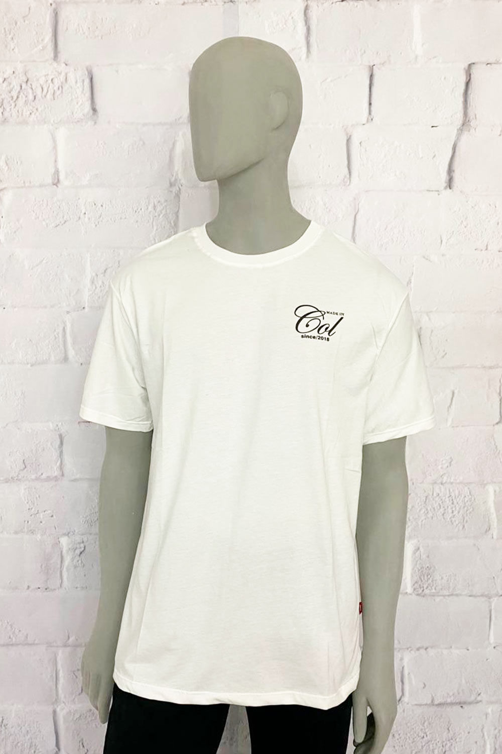 CAMISETA HOMBRE ESTAMPADO DELANTERO Y TRASERO