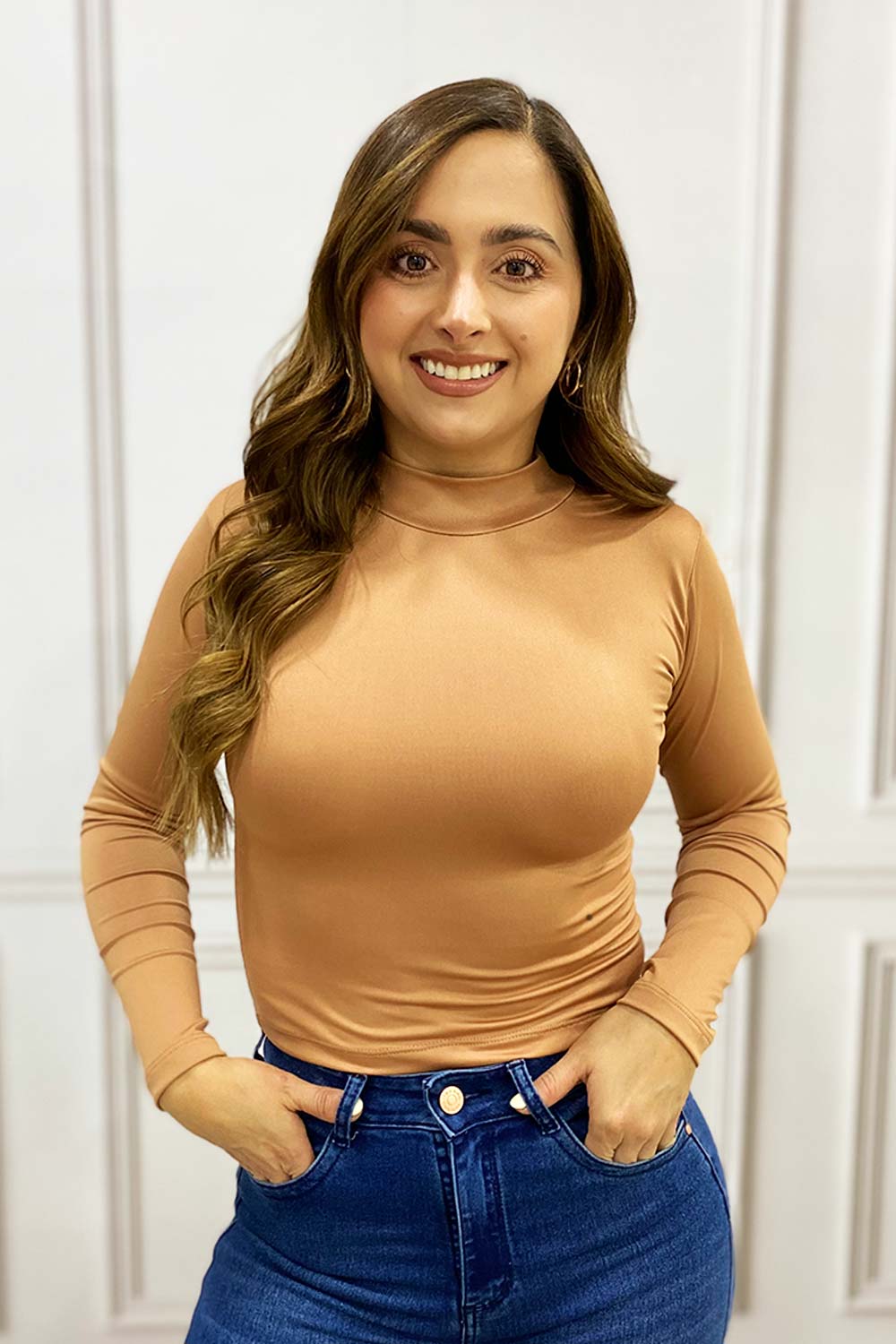 BLUSA MUJER MANGA LARGA CUELLO ALTO